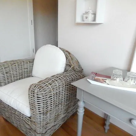 Πανσιόν D'hote Le Prelude Saint-Martin-des-Noyers