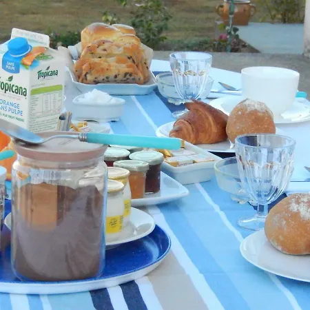 D'hote Le Prelude Πανσιόν *