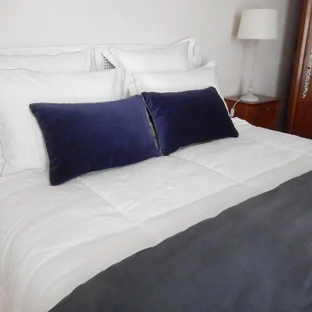 D'hote Le Prelude בית הארחה *